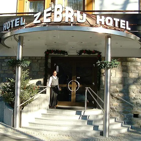 Zebru 4*