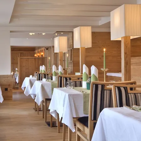 Zebru Hotel